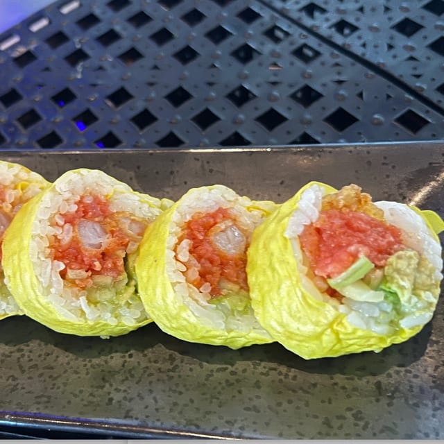 Me Soy Horny Roll.
