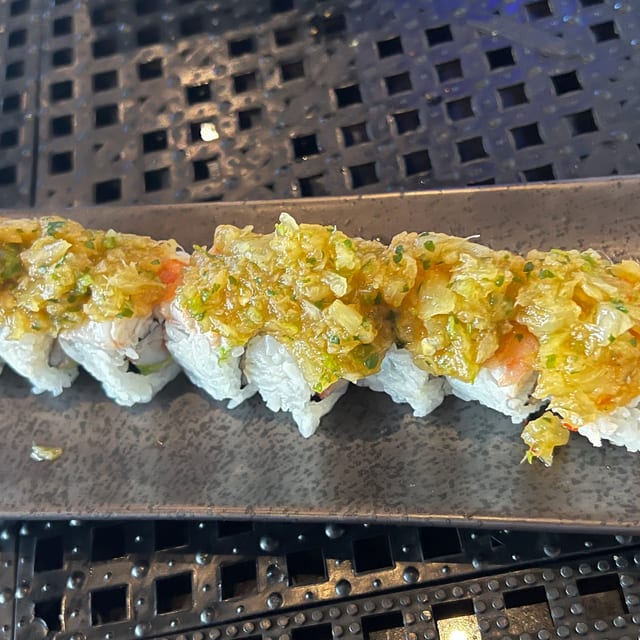 Tropic Thunder Roll.