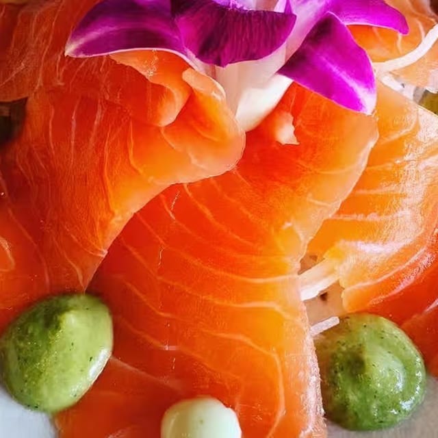 Salmon Carpaccio (New Style).