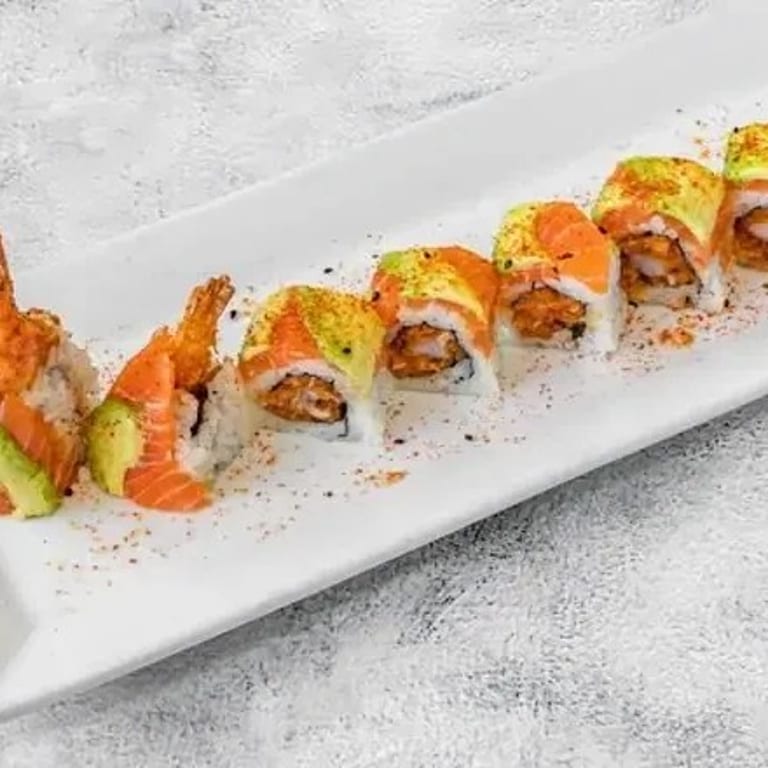 Delicious Dragon Roll Experience